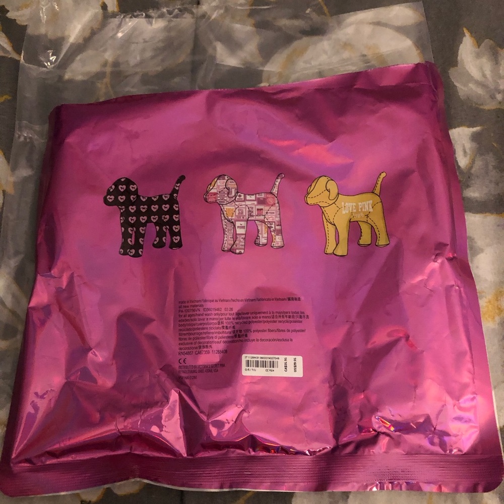Pink Victoria’s Secret Pink Friday Mystery Mini Dog 2026 - Picture 6 of 7